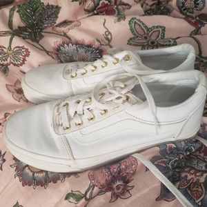 White Van's Size 9
